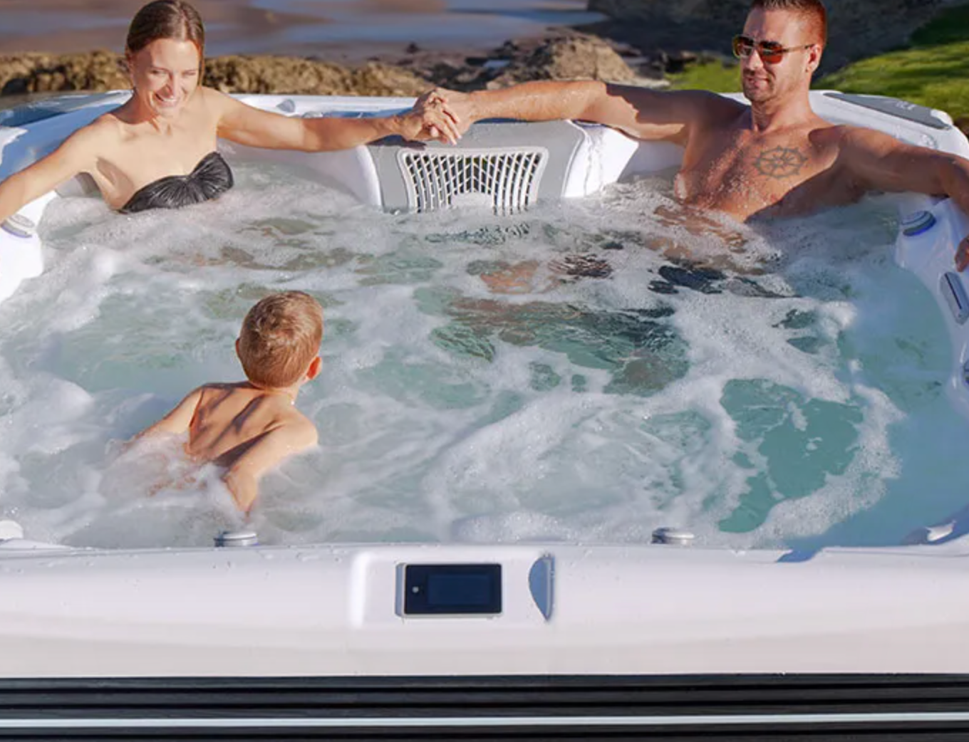 Portable Spas & Hot Tubs At Mr. Pool of Pasco & Crystal River 6 a family in Wellis® Elbrus Life hot tub